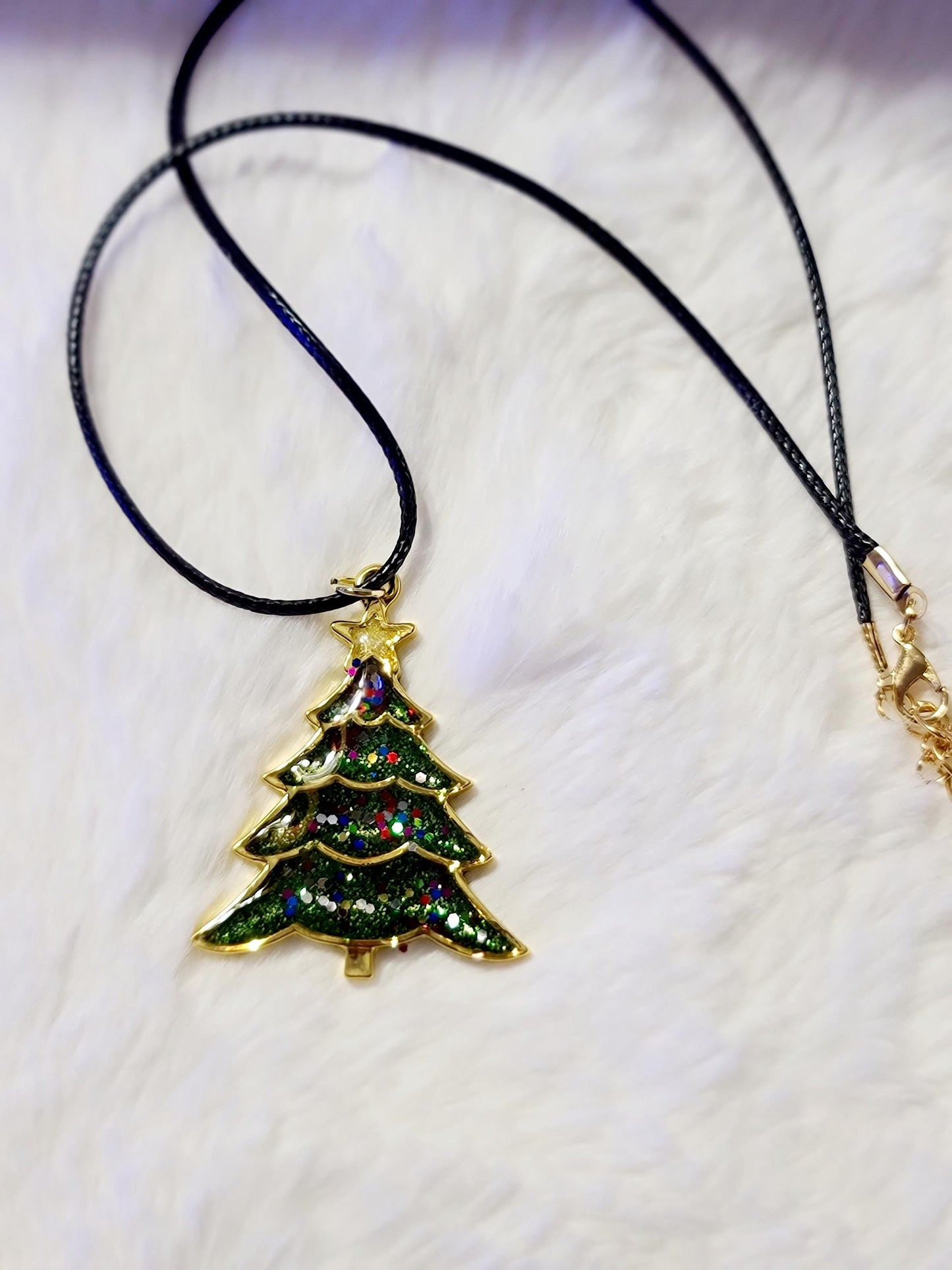 Green Christmas Tree necklace