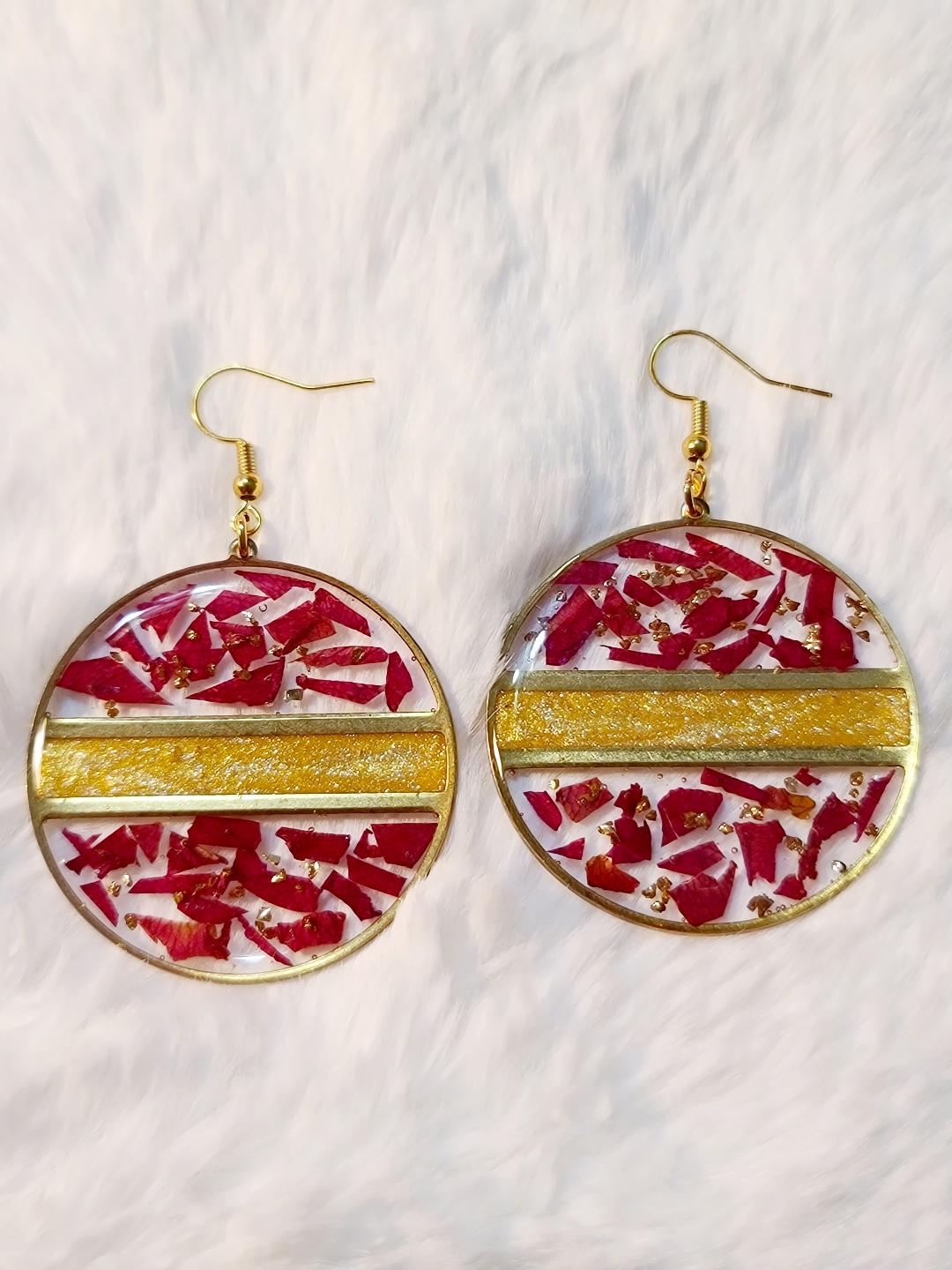 Red rose petals resin earring